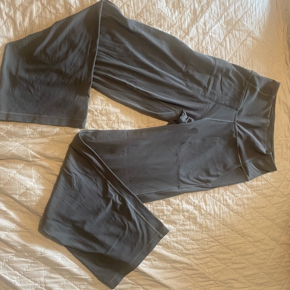 lululemon athletica Green Wide Leg Pants - Picture 3 of 8